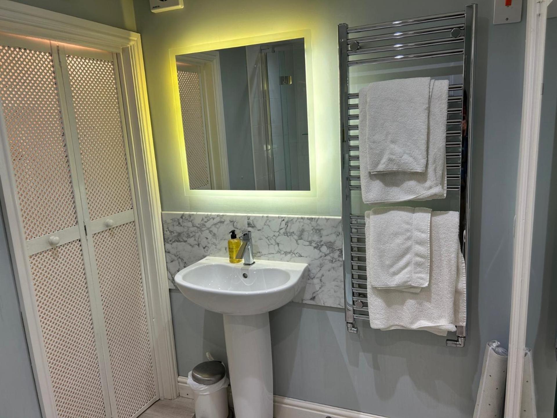Primrose House B And B Cotgrave エクステリア 写真